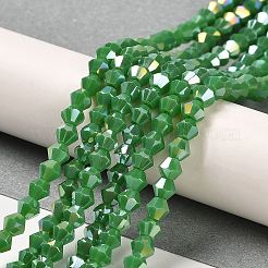 不透明なソリッドカラーの電気めっきガラスビーズ連売り  ABカラーメッキ  多面カット  双円錐形  シーグリーン  4x4mm  穴：0.8~1mm  約75~78個/連  28~29cm&nbsp;GLAA-F029-P4mm-A08