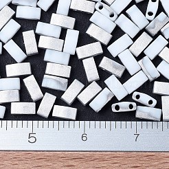 MIYUKIハーフティラビーズ  日本製シードビーズ  2の穴  （htl4558)ラブラドールマット  5x2.3x1.9mm  穴：0.8mm  約250個/10g&nbsp;X-SEED-J020-HTL4558