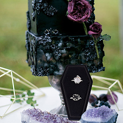 Halloween Theme Coffin Shaped Velvet Finger Ring Boxes&nbsp;VBOX-WH0015-01A