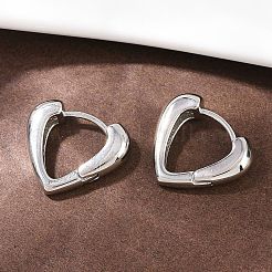 真鍮ハートフープピアス  カドミウムフリー＆鉛フリー  長持ちメッキ  ラックめっき  プラチナ  14.5x16.5x4.5mm&nbsp;EJEW-L274-01P