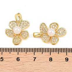 真鍮マイクロパヴェクリアキュービックジルコニアペンダント  プラスチックパール付き  花のチャーム  ゴールドカラー  17x14.5x5.5mm  穴：5x3mm&nbsp;KK-H262-19G