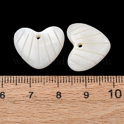 天然淡水貝の彫刻ペンダント  ハートチャーム  ホワイト  17x19x3mm  穴：1.5mm&nbsp;SHEL-K006-70D