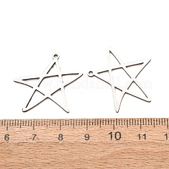 ステンレスペンダント201個  スターのチャーム  レーザー切断  切り取る  ステンレス鋼色  24x27x1mm  穴：1.5mm&nbsp;SA-CBA49C1-11P