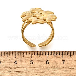 女性用304ステンレススチールオープンカフリング  18KGP本金メッキ  サンゴ  35x22mm  内径: 調節可能&nbsp;RJEW-A053-06G-01