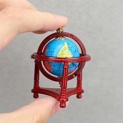 プラスチック三脚垂直地球儀ミニチュア装飾品  マイクロランドスケープホームドールハウスアクセサリー  小道具の装飾のふりをする  レッド  37x53mm&nbsp;PW-WGAAB9D-01