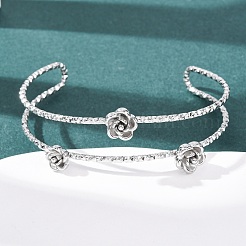 女性用304ステンレススチールカフバングル  花バラ  ステンレス鋼色  内径：2.50x1.89インチ（6.35x4.8cm）&nbsp;BJEW-P377-03P