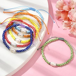 6 個 6 色のガラスシードビーズブレスレット  パールシェルと  女性のための調節可能な編組コードジュエリー  ミックスカラー  内径：1-7/8~3インチ（4.9~7.6cm）  1pc /カラー&nbsp;BJEW-JB09991