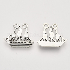 合金のチベット風チャーム  カドミウムフリー＆鉛フリー  船  アンティークシルバー  21.5x24.5x2.5mm  穴：2mm&nbsp;X-TIBEP-T009-12AS-RS