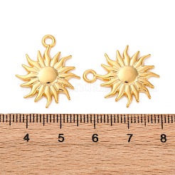 ステンレスペンダント201個  太陽のチャーム  PVD真空メッキ  18KGP本金メッキ  23x19.5x2.5mm  穴：2mm&nbsp;STAS-C130-15G