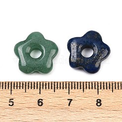 オパライト、天然ラピスラズリ、ローズクォーツ、アメジスト、レッドジャスパー、グリーンアベンチュリン、アマゾナイトのフラワーチャーム  染めと未染色の混合  14.5~15x15x4.5~5mm  穴：4.5mm&nbsp;G-B152-02