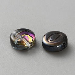 透明電気メッキUVメッキガラスビーズ  虹色の  アルファベット付きフラットラウンド  アルファベットのO  10x4.5mm  穴：1mm&nbsp;GLAA-TAC0024-12C-O