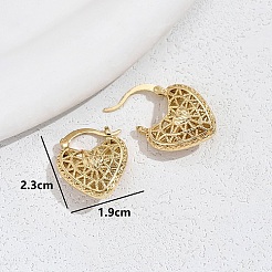 女性用真鍮中空フープピアス  18KGP本金メッキ  23x19mm&nbsp;SE4999-2