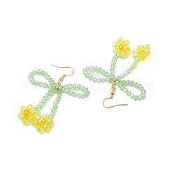 花と蝶結びのガラスビーズのダングルイヤリング  女性のための真鍮のイヤリング  ダークシーグリーン  ゴールドカラー  65x51mm&nbsp;EJEW-TA00518
