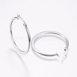 変色しにくい304ステンレススチールフープピアス  低刺激性のイヤリング  フラットリング形状  ステンレス鋼色  29~31x2mm  ピン：0.7x1mm&nbsp;EJEW-F105-21P