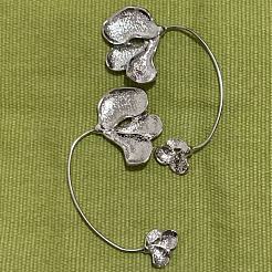 Alloy Flower Cuff Earrings for Women&nbsp;WGC4756-02