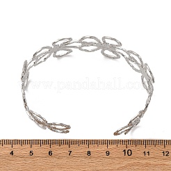 304ステンレススチール製カフバングル  女性用幅広バンドバングル  プラチナ  花  1-1/4インチ（3.15cm）  内径：2-1/4x2インチ（5.85x4.95cm）&nbsp;BJEW-B135-01A-P