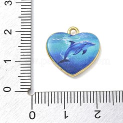 プリントブラスペンダント  イルカのチャーム付きハート  ゴールドカラー  ブルー  17x17.5x3.5mm  穴：1.6mm&nbsp;KK-CBAF4A6-01G-01