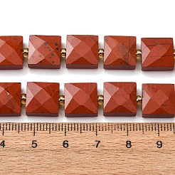 天然石レッドジャスパービーズ連売り  多面カット  正方形  シードビーズで  10.5x10.5x4.5~5.5mm  穴：1mm  約31個/連  14.76~15.16''（37.5~38.5センチメートル）&nbsp;G-F839-A26-01