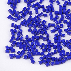 ペイントガラスビーズを焼く  キューブ  ブルー  3~6x2~2.5x2~2.5mm  穴：1mm  約15000個/袋&nbsp;SEED-S023-11A-10