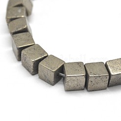 キューブ天然黄鉄鉱ビーズ連売り  6x6x6mm  穴：1mm  約61個/連  15.5インチ&nbsp;G-I126-17-6x6mm