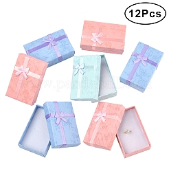 12色の厚紙紙ネックレスボックス3個  ネックレスギフトケース、内側にスポンジとちょう結び付き  長方形  ミックスカラー  5.2x8.2x3cm  4個/カラー&nbsp;CON-FS0001-18