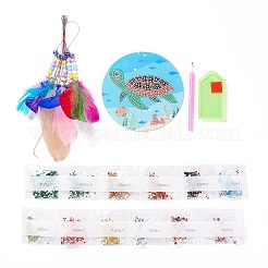 羽のペンダントキットが付いている編まれた網/ウェブをぶら下げているdiyのダイヤモンドの絵画  アクリル板入り  ペン  トレイ  羽と鐘  家の装飾のための風鈴工芸品  カメの模様  400x146mm&nbsp;DIY-I084-06