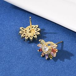 真鍮マイクロパヴェキュービックジルコニアサンスタッドピアス  長持ちするプレート  ラックめっき  鉛フリー＆カドミウムフリー  18KGP本金メッキ  11x13.5mm&nbsp;EJEW-F400-10G