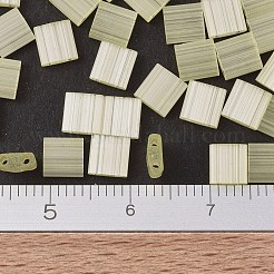 MIYUKIティラビーズ  日本製シードビーズ  2穴  （tl2554)シルクペールイエロー  5x5x1.9mm  穴：0.8mm  約118PCS /ボトル  10 G /ボトル&nbsp;SEED-JP0008-TL2554