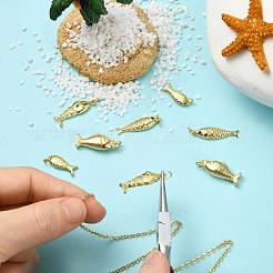 8個4スタイル真鍮ペンダント  丸カン付き  魚のチャーム  ゴールドカラー  17.5~26x7~8x3~7mm  穴：3.5mm  2個/スタイル&nbsp;KK-CJ0004-31