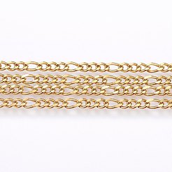 304ステンレススチールフィガロチェーン  溶接されていない  ゴールドカラー  4~5.4x3x0.7mm&nbsp;CHS-I002-05G