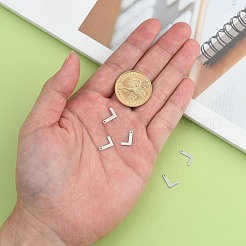 変色しにくい304ステンレススチールの文字チャーム  文字L  11x7.5x0.5mm  穴：1mm&nbsp;X-STAS-O072-L