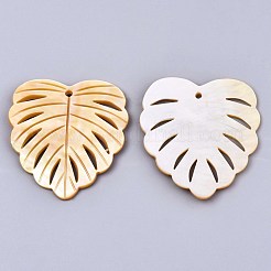 天然黄色のシェルペンダント  トロピカルリーフチャーム  モンステラ葉  42~43x39x2.5mm  穴：2mm&nbsp;SSHEL-N032-13
