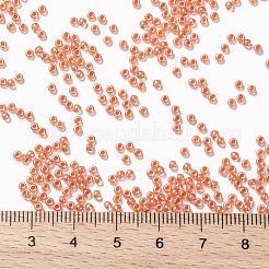 トーホー 11/0ラウンドビーズ  日本製シードビーズ  （986)つの内側のカラークリスタル/コーラルの裏地  2.2mm  穴：0.8mm  約5555個/50g&nbsp;SEED-XTR11-0986