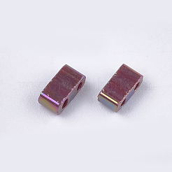 2穴不透明ガラスシードビーズ  アブカラー  長方形  ココナッツブラウン  4.5~5.5x2x2~2.5mm  穴：0.5~0.8mm&nbsp;SEED-S023-28B-04