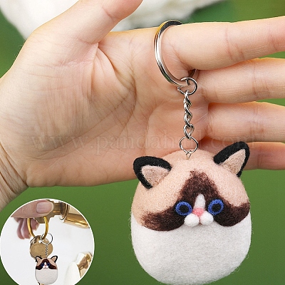 猫の形のニードルフェルトキット 金属製キーホルダー付き 丸カン