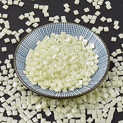 MIYUKIティラビーズ  日本製シードビーズ  2穴  （TL513)バタークリームセイロン  5x5x1.9mm  穴：0.8mm  約118PCS /ボトル  10 G /ボトル&nbsp;SEED-JP0008-TL0513