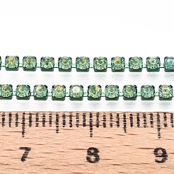 鉄ラインストーンカップチェーン  スプールで  ミディアムアクアマリン  2x2x2mm  約29.99フィート（9.14m）/ロール&nbsp;CH-T006-05B-01