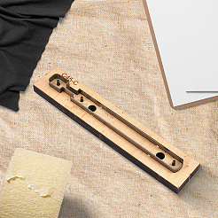 木製と炭素鋼の革の型抜き金型  革細工道具  小麦  250x49x24.5mm  穴：10.5mm&nbsp;DIY-WH20013-86
