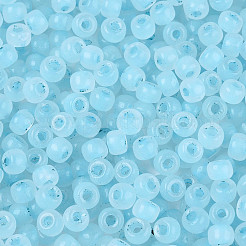 内側が透明なガラスシードビーズ6/0個。  ロンデル  丸い穴  ライトスカイブルー  4x3mm  穴：1.2~1.5mm  約6080個/ポンド&nbsp;SEED-N008-08H