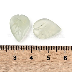 ナチュラルシューヤンジェイドペンダント  彫刻された葉のチャーム  17x13x2.5mm  穴：1.2mm&nbsp;G-Z065-05
