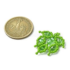 ガラスシードビーズの葉のペンダント  電気メッキガラスビーズ  ライムグリーン  29.5x29.5x4.5mm  穴：1.2mm&nbsp;PALLOY-MZ00527-03