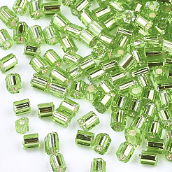 FGBグレードAガラスシードビーズ  六角形（ツーカット）  銀並ぶ  ライムグリーン  1.5~2.5x1.5~2mm  穴：0.8mm  約2100個/袋  450 G /袋&nbsp;SEED-S022-04A-17