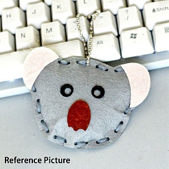 Diyコアラ不織布刺繡キーホルダーキット  鉄球チェーン入り  綿の球  紙タグ  コットンコード  プラスチックピン  布  ブルー  完成したプロテクト：65x90mm&nbsp;DIY-F071-07