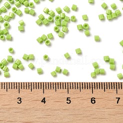 オペークガラスシードビーズ  六角形（ツーカット）  緑黄  2x1.5mm  穴：0.9mm&nbsp;SEED-S042-22B-03