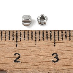 変色しない304ステンレススチールビーズ  花  ステンレス鋼色  3x3x2.5mm  穴：1.2mm&nbsp;STAS-C108-08A-P