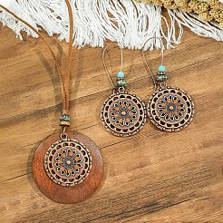 ボヘミアン合金と木製のペンダントネックレスとダングルイヤリングセット  花付きフラットラウンド  赤銅鉱  400ミリ＆73x33mm&nbsp;WG08C2E-01
