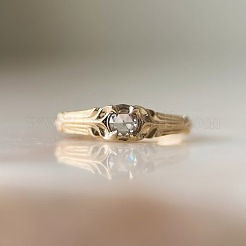 女性用クリスタルラインストーン付き合金指輪  ラウンド  ゴールドカラー  usサイズ8（18.1mm）&nbsp;FS-WGE5B8F-03