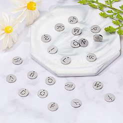 304ステンレススチールチャーム  アルファベット付きフラットラウンド  ステンレス鋼色  a～zの文字  10x1mm  穴：1mm  1個/文字  26個/箱&nbsp;STAS-PH0019-17P