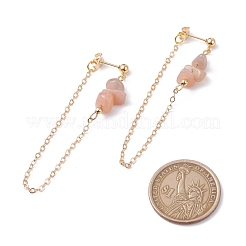 女性のための天然サンストーンチップビーズダングルスタッドピアス  チェーンドロップピアス  ゴールド  65x2mm  ピン：0.7mm&nbsp;EJEW-TA00028-02