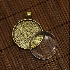 30 mmの透明なガラスカボションとニッケルフリーのアンティーク金色の金属合金のペンダントカボションのセッティング  ペンダント：41x32x3mm  穴：4mm  トレイ：30mm&nbsp;DIY-X0149-AG-NF